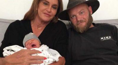 Caitlyn Jenner presume de su nuevo nieto Bodhi en las redes sociales junto a su hijo Burt Jenner