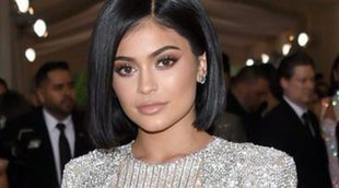 Fin a las especulaciones: Kylie Jenner desmiente que esté embarazada y estrena nueva imagen