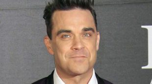 Robbie Williams y su mujer Ayda Field recrean la famosa escena de 'La Dama y el Vagabundo'