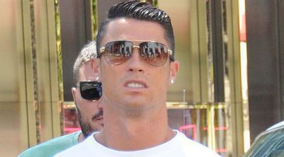 Cristiano Ronaldo disfruta de sus vacaciones por Beverly Hills entre compras y cenas de lujo