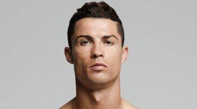 Cristiano Ronaldo causa sensación: sus uñas pintadas de los pies incendian las redes