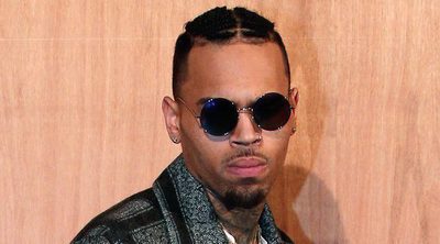 Chris Brown sale bajo fianza de 250.000 dólares tras haber sido detenido