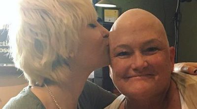 Paris Jackson apoya a su madre Debbie Rowe en su lucha contra el cáncer: "Te quiero mamá"