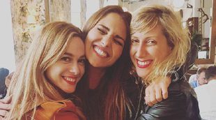 Reencuentro 'Velvet': Marta Hazas, Cecilia Freire y Paula Echevarría se funden en un bonito abrazo