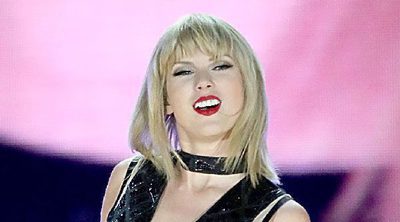 Taylor Swift interpreta 'This is what you came for' en su concierto en el Circuito de las Américas