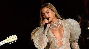 Beyoncé brilla en el escenario de los CMA Awards 2016 interpretando 'Daddy Lessons' junto a Dixie Chicks