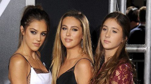 Las tres hijas de Sylvester Stallone, elegidas Miss Globos de Oro 2017