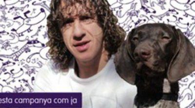 Carles Puyol, imagen de la campaña solidaria contra el abandono de los animales