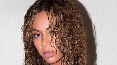 Beyoncé presume de embarazo en sus fotos más sexys y artísticas tras anunciar que espera gemelos