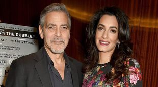 George Clooney y su mujer Amal Alamuddin disfrutan de un paseo por Barcelona