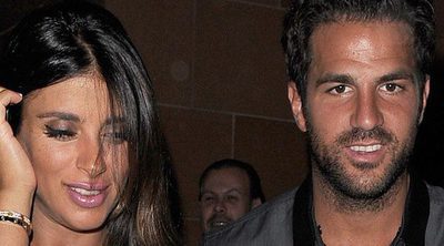 Cesc Fàbregas y Daniella Semaan desvelan el nombre de su tercer hijo en común ayudados por Lia