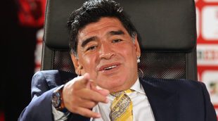 Maradona es interrogado por la Policía Nacional por una supuesta agresión a su novia