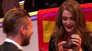 El novio de Jana Burceska, representante de Macedonia en Eurovisión 2017, le pide matrimonio en directo