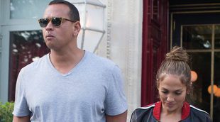 Jennifer Lopez y Alex Rodriguez, más enamorados que nunca por las calles de París