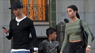 Cristiano Ronaldo llega a Ibiza con Georgina Rodríguez y su familia numerosa