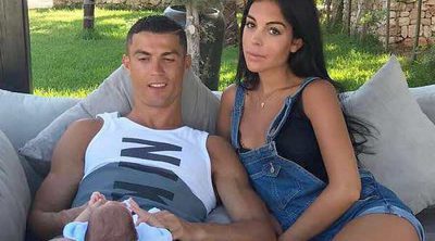 Georgina Rodríguez posa por primera vez junto a Cristiano Ronaldo y su hijo Mateo