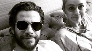 Liam Hemsworth presume de cuerpazo y novia con una bonita imagen junto Miley Cyrus
