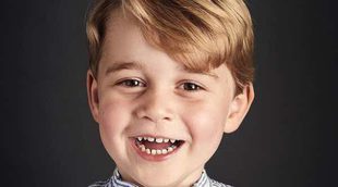 La sonrisa pícara con la que el Príncipe Jorge ha celebrado su cuarto cumpleaños