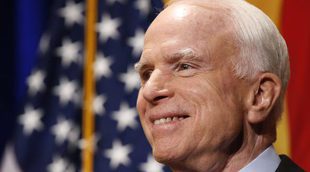 El senador de Estados Unidos John McCain tiene cáncer cerebral