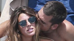 Laura Matamoros disfruta en Ibiza con su novio Benji Aparicio tras salir de 'Supervivientes'