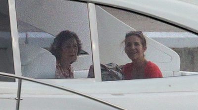 La Reina Sofía sale a navegar con la Infanta Elena y sus nietos
