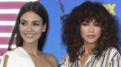 Zara Larsson, Lucy Hale, Bebe Rexha y Rita Ora deslumbran en la alfombra roja de los Teen Choice 2017
