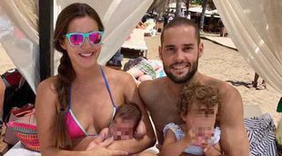 Malena Costa y Mario Suárez por fin pueden hacerse la foto de familia con sus hijos Matilda y Mario