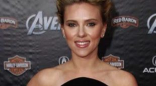 Chris Hemsworth, Scarlett Johansson y Chris Evans acuden a la premiere de 'Los Vengadores' en Los Angeles