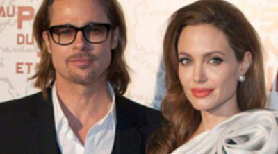 Primeras imágenes de Angelina Jolie luciendo anillo de compromiso tras confirmarse su boda con Brad Pitt