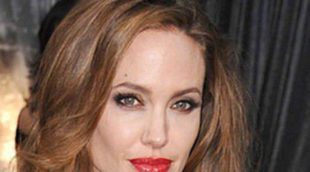 Angelina Jolie quiere engordar cuatro kilos antes de su boda con Brad Pitt