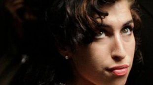 Vendido por 43.000 euros un cuadro pintado con la sangre de Amy Winehouse y Pete Doherty