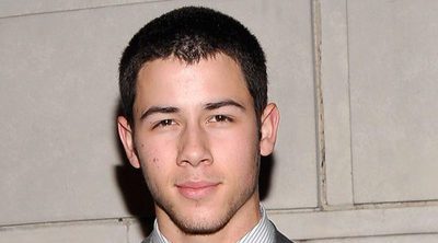 Nick Jonas ha revelado que su padre se ha curado del cáncer