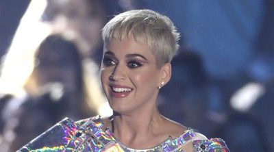 Una extrabajadora de Katy Perry la denuncia tras perder un dedo del pie por su culpa