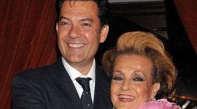 El hijo de Carmen Sevilla, Augusto Algueró, desmiente que su madre esté en estado crítico