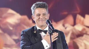 Alejandro Sanz vive su noche más mágica al recibir el Premio Persona del Año 2017 de los Grammy Latinos