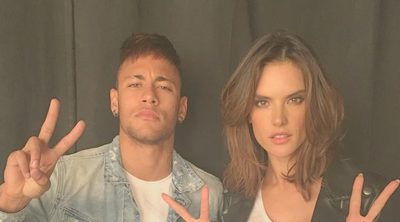 Alessandra Ambrosio: "Me casaría con Neymar y besaría a Cristiano Ronaldo"