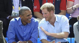 El Príncipe Harry, periodista por un día en una cercana y divertida entrevista con Barack Obama