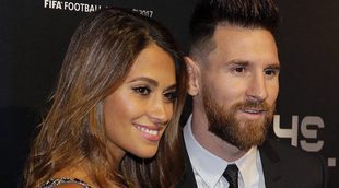 Leo Messi viaja a Argentina para pasar la Navidad junto a su mujer y sus hijos