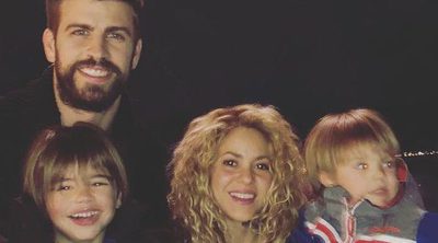 Shakira y Gerard Piqué dicen adiós a un año lleno de altibajos junto a sus hijos
