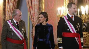 El Rey Felipe agradece al Rey Juan Carlos 