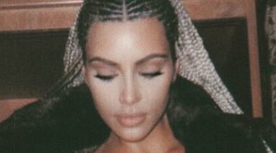 Kim Kardashian sube la temperatura posando prácticamente desnuda