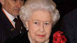 El agridulce aniversario de reinado de Isabel II