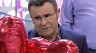 Jorge Javier Vázquez huye de los globos de San Valentín