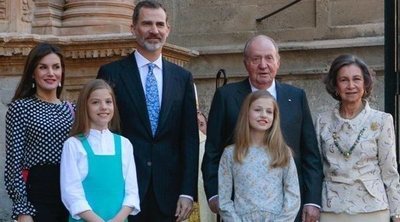 Los Reyes Felipe y Letizia y sus hijas Leonor y Sofía acuden a la Misa de Pascua 2018 junto a los Reyes Juan Carlos y Sofía