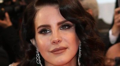 Lana Del Rey, 'atacada' por un fan al acabar su concierto en Bélgica