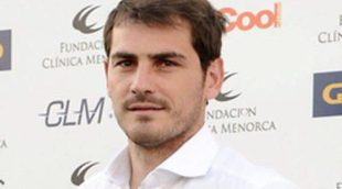 Iker Casillas, Sara Carbonero, Malú y Carlos Sobera se divierten en un torneo de padel benéfico