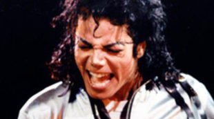 La ropa de Michael Jackson hará una gira mundial antes de salir a subasta