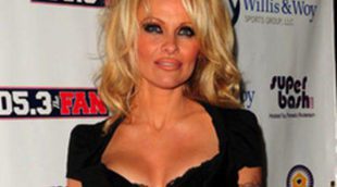 Pamela Anderson revoluciona un restaurante de Los Angeles tras realizar un striptease