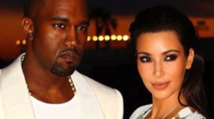 Kim Kardashian y Kanye West pasean su amor por el Festival de Cannes 2012