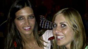 Sara Carbonero se divierte en la cena ofrecida para los periodistas de la Eurocopa 2012 tras las críticas